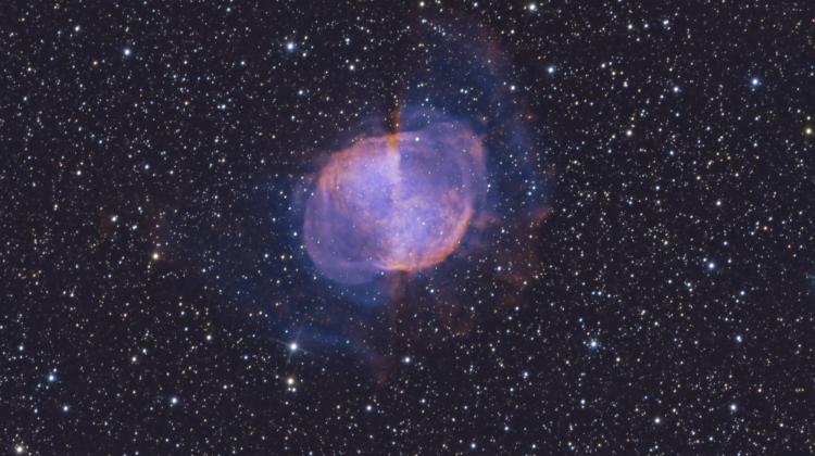 Hanteles miglājs, jeb Tauriņa miglājs, jeb Messier objekts ar nummuru 27