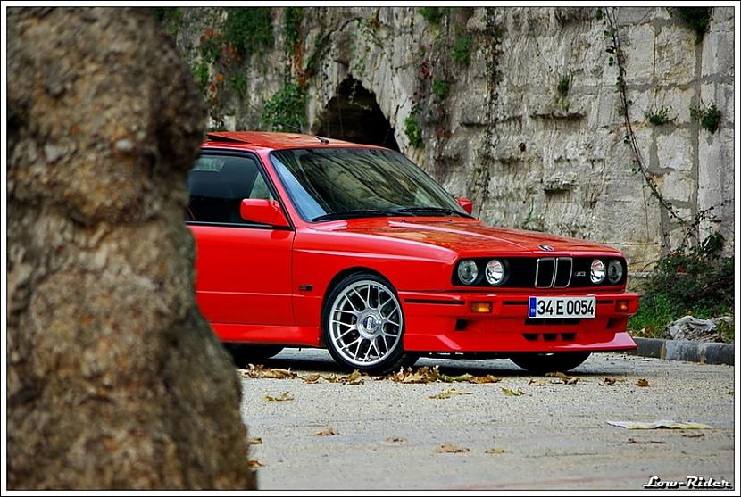  Autors: bumbulis90 Bmw e30 bomba bomba bomba