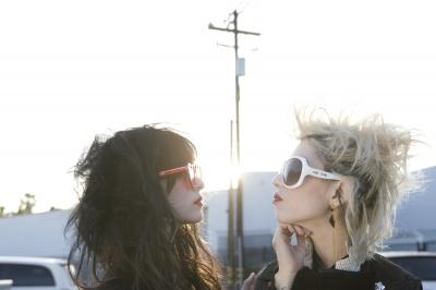  Autors: Honeybear The Veronicas.