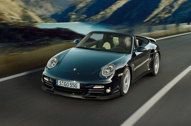  Autors: Fosilija Porsche laiž klajā jaudīgo 911 Turbo S