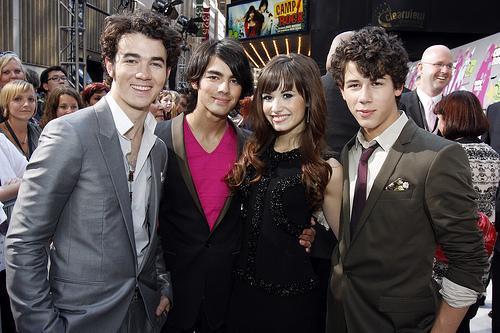 Demija un Jonas Brothers Camp... Autors: BeautifulChaos Burvīgā Demija Lovato