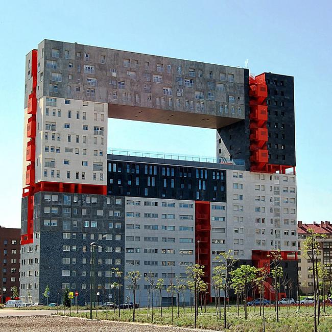 Māja  Panorāma Edificio... Autors: Maryllin Visneparastākās pasaules ēkas 2