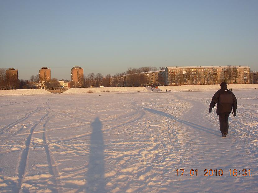 jau esmu nogājis lielāku... Autors: Laur1s uz daugavas