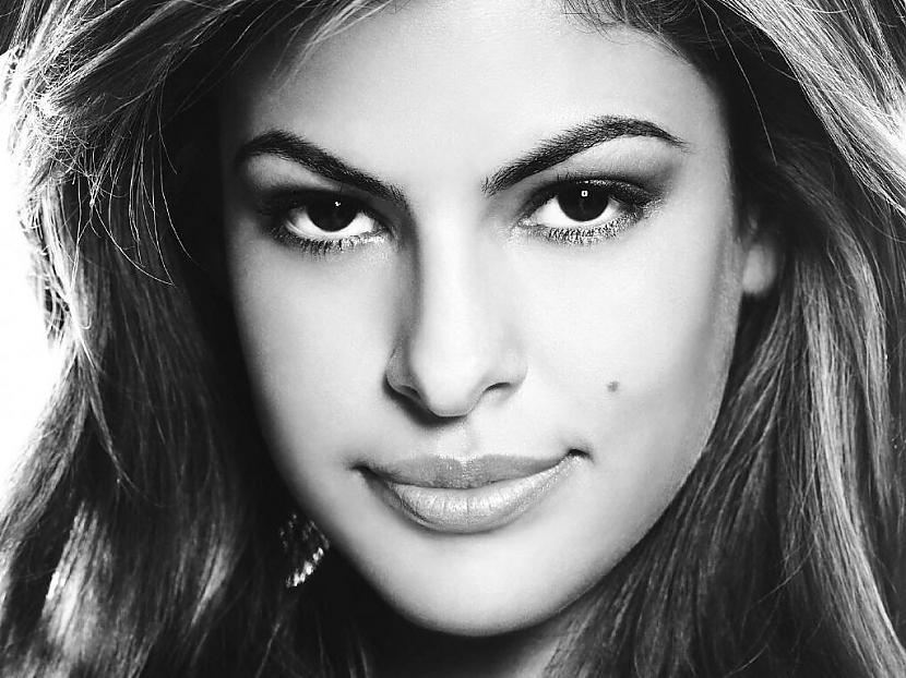  Autors: rolla85 Eva Mendes