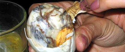 6 Baluts No kurienes Filipīnas... Autors: Yeller Šausmīgākie ēdieni pasaulē