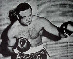 8  Archie Moore smagais svars... Autors: RigaGiga Top 10 – Izcilākie bokseri