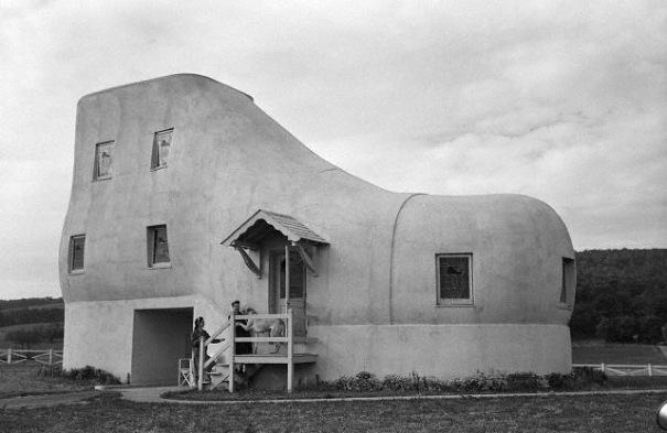 Shoe House Autors: eshan Jocīgas mājas