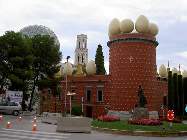 The Torre Galatea Figueras Autors: eshan Jocīgas mājas