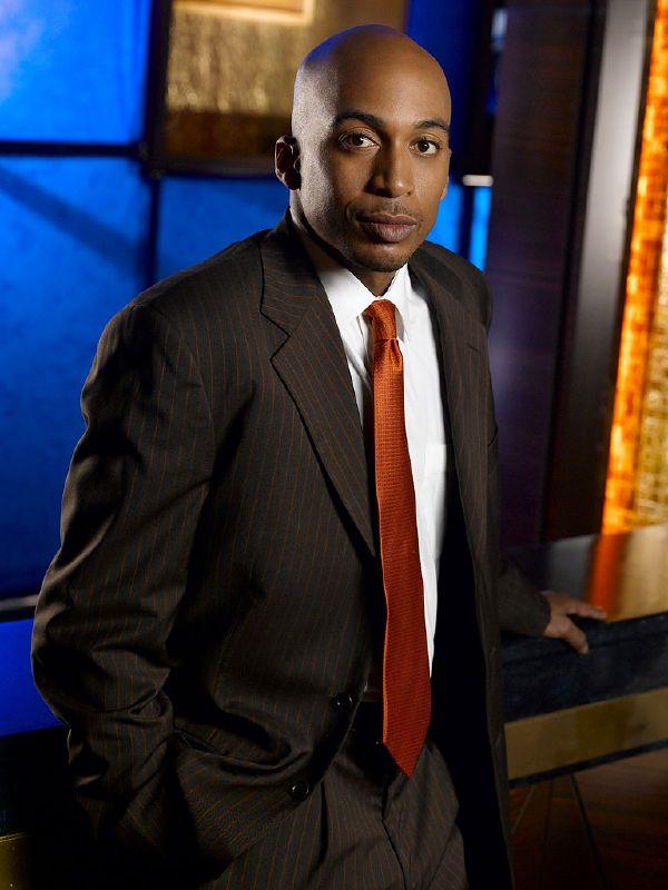 James Lesure as  Mike Cannon Autors: spūldzze Las Vegas