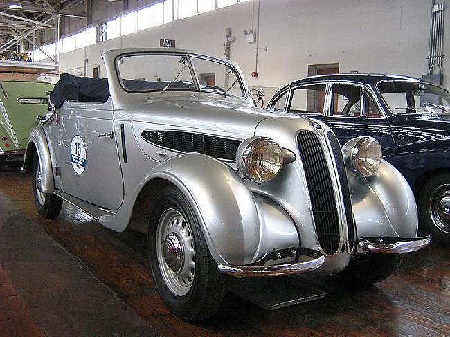 BMW 320 19371938 Autors: Luix BMW autiņi