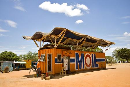 Moil Container Gas Station ... Autors: Andy Uzpildīsim bākas ;)