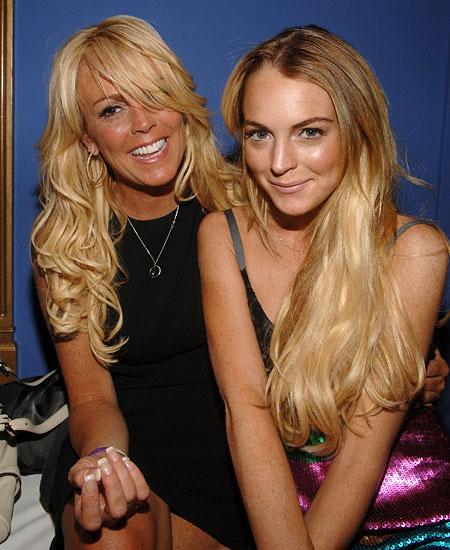 Dina and Lindsay Lohan Autors: mjaau Slavenības un viņu mammas!