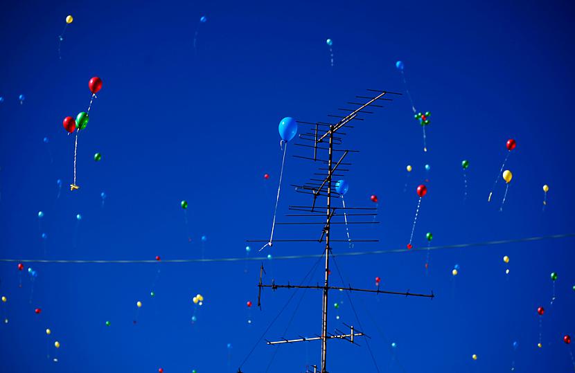 Balloons with messages... Autors: mehmeh Vieglāks par gaisu