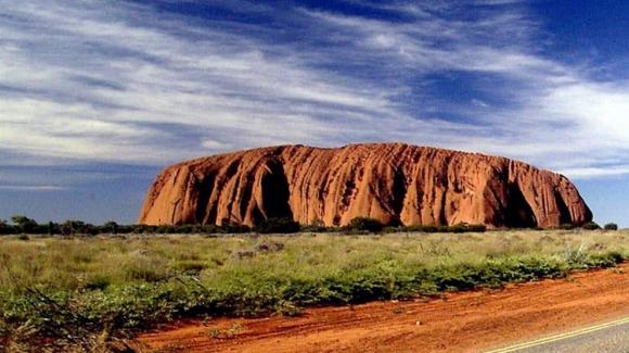 Austrālijas kalns Uluru Autors: Burns Dabas brīnumi.