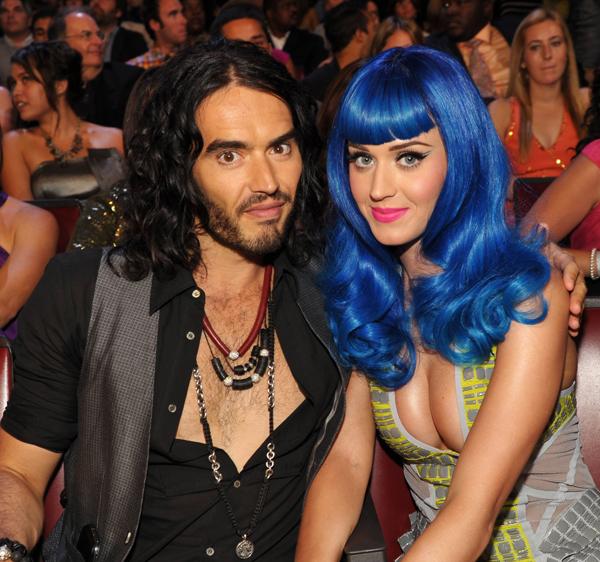 Russell Brand and Katy Perry Autors: mjaau 2010 Movie Awards - aizkulises!