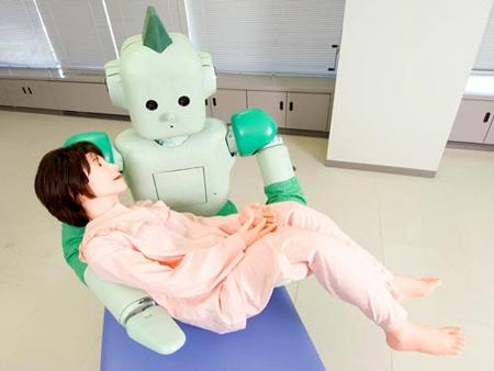  Autors: chinga Roboti slimnīcās nomaina cilvēkus