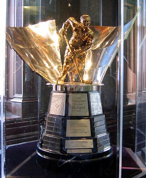 Maurice quotRocketquot RIchard... Autors: RatedRSuperstar NHL AWARDS 2010 (Hārta Trofejas kandidāti)