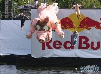  Autors: SharK 1. Red Bull flugtag konkurs Rīgā.