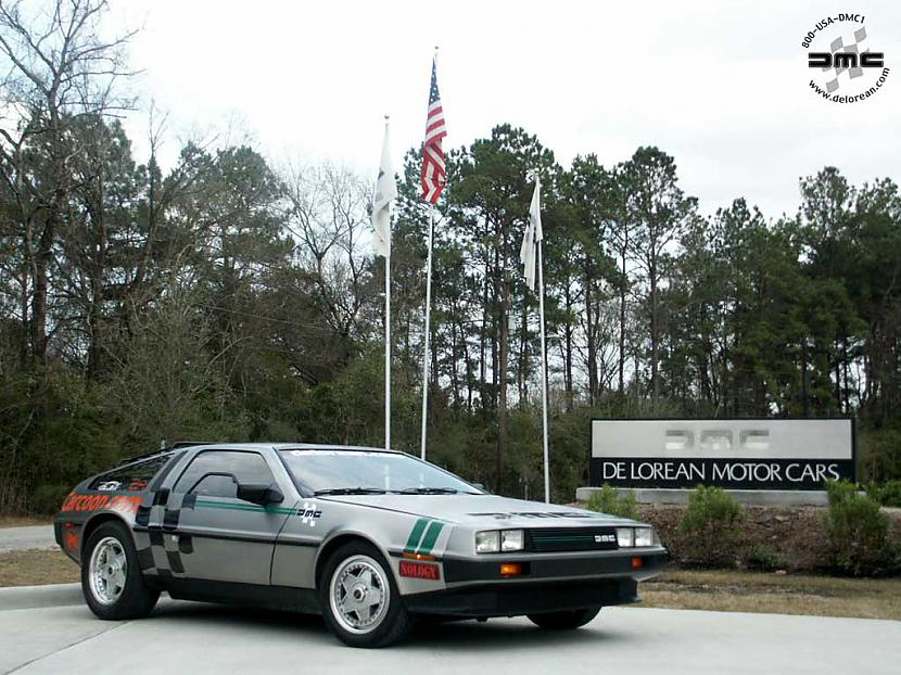  Autors: Fancy Delorean DMC-12