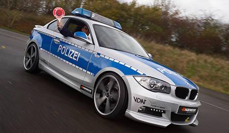 Iepazīstieties ar policijas... Autors: Kūpers 15 Visforšākās policijas mašīnas