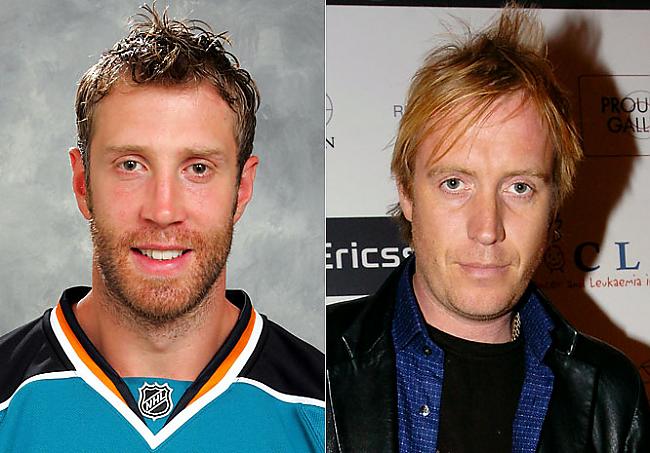 Joe Thornton un Rhys Ifan Autors: King Ring Hokejistu un aktieru vienādības.