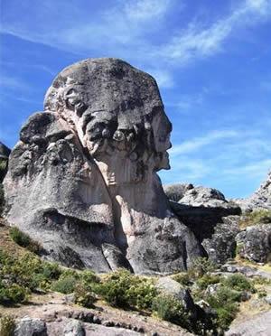 Monumento a la Humanidad... Autors: BlackHeaven iekļūšana citā laikā