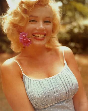 Fame will go by and so long... Autors: DuoMzh Marilyn Monroe