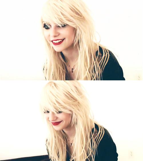  Autors: Doolittle The Pretty Reckless - Taylor Momsen