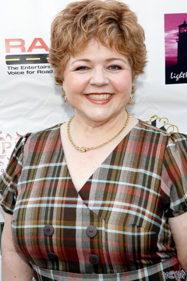 Patrika Darbo as aunt Peggy Autors: whateverusay Step by Step.Tādi viņi bija,Tādi viņi ir.