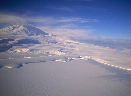 Antarctica Šī ir zems galējība... Autors: Grandsire 10 Interesantākie tuksneši...