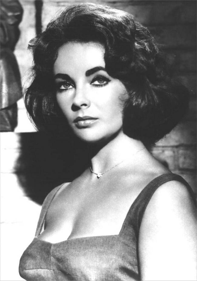 30 Vieta Elizabeth Taylor 78... Autors: MEGRUBI 20 gadsimta skaistākās sievietes