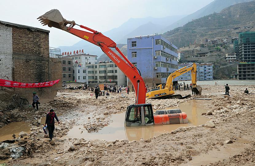  Autors: bizonis1 Plūdu likvidēšana - Ķīnā