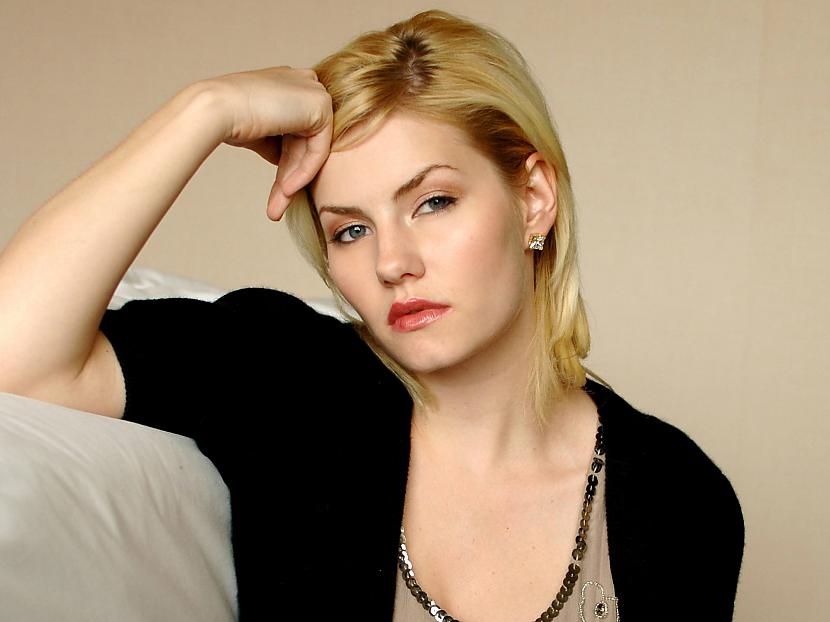  Autors: MEGRUBI Elisha Cuthbert