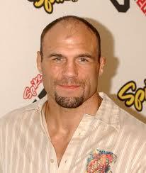  Autors: NEOVO Randy Couture