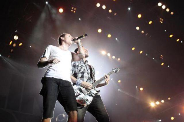 7 Linkin Park 11117550 fans Autors: BLACK HEART slavenību facebook fani! :)