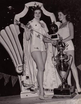 1953gada uzvarētāja tolaik 18... Autors: princeSS /Miss Universe/