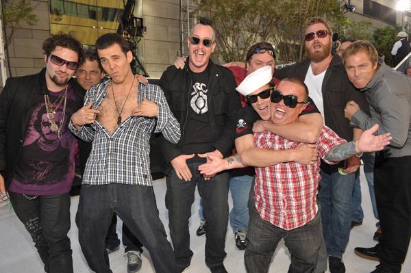 The cast of quotJackass 3Dquot... Autors: molko 2010 mtv video music awards