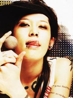  Autors: Krikachan Miyavi!!!!!!!!!