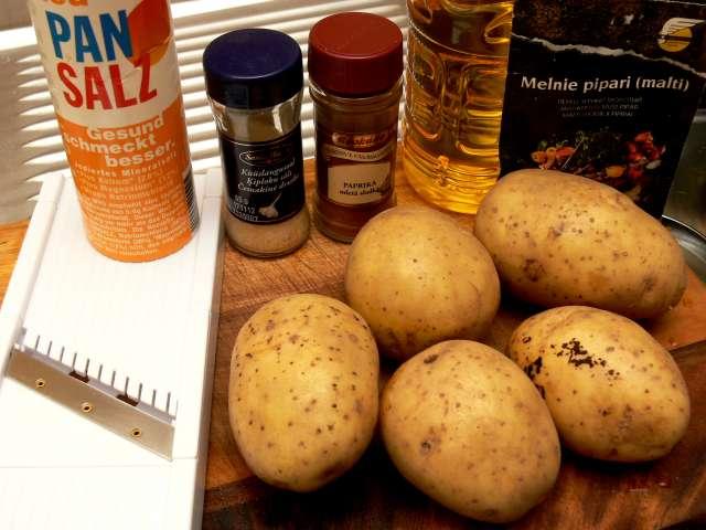 1 pieciseši kartupeļi  pamatam... Autors: alisons Čipšu recepte, TEV ;)