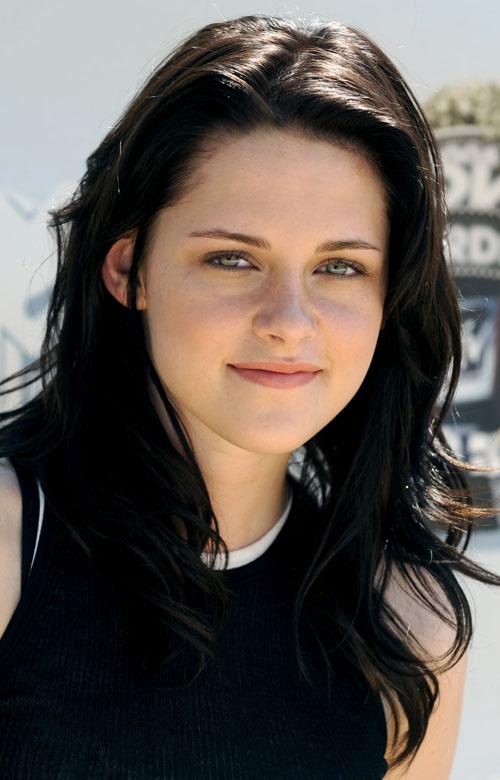   Autors: Fosilija Kristen Jaymes Stewart