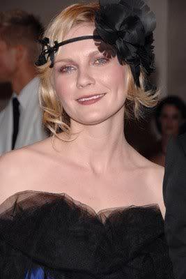 Kirstena Dansta Kirsten Dunst Autors: bellija Slavenību matu rotas