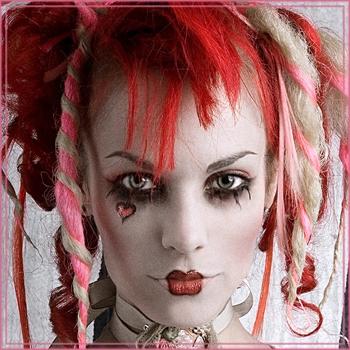  Autors: hive Emilie Autumn