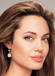 Mūsdienas Angelina... Autors: ninigo Sievietes `Sex Simboli`