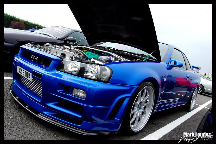  Autors: Partyjerk Nissan Skyline