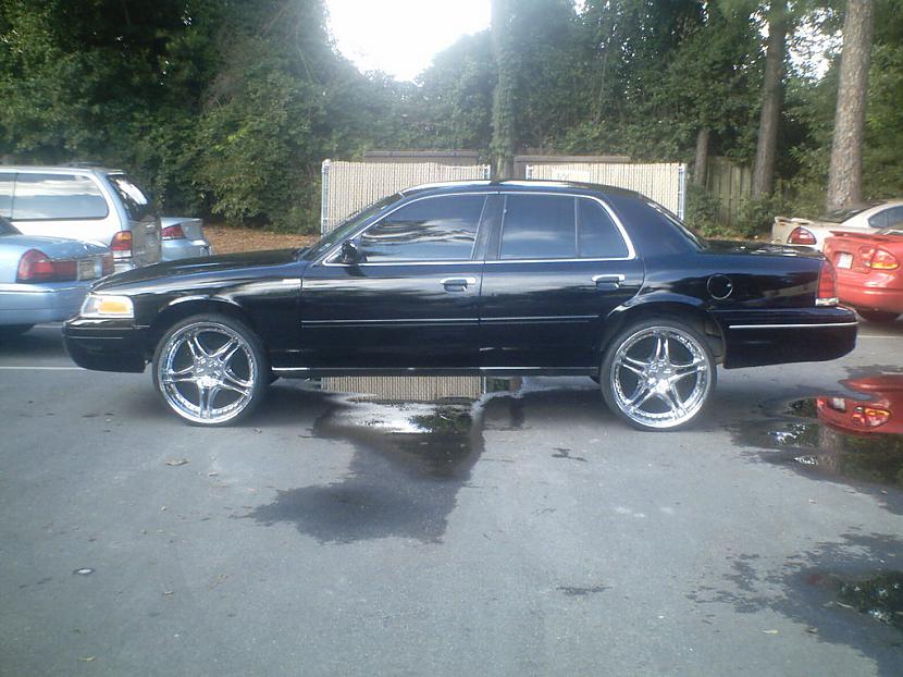  Autors: GET MONEY Ford Crown Victoria