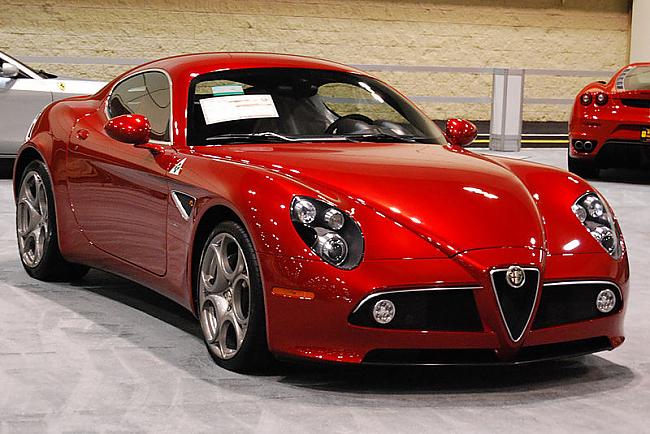 Dzīvē koncepts tika realizēts... Autors: Jsssii Alfa Romeo 8C Competizione