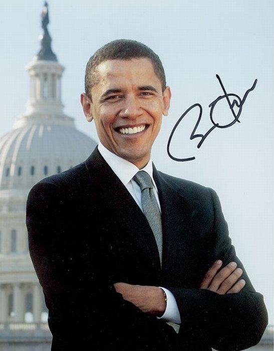 Baraks Obama Autors: kapars118 Slavenību autogrāfi
