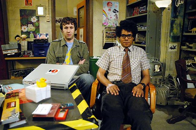  Autors: Liver IT Crowd