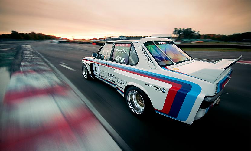  Autors: awoken Bmw e28 m5 csl