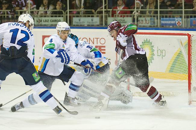  Autors: ak34 Foto: Dinamo Rīga sausajā zaudē Astanas Barys